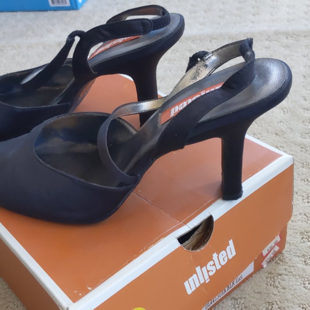 Shoe - Picture 2 of 2